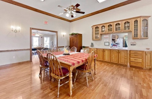 Waterloo Hotel | Waterloo Suites Queen 1
