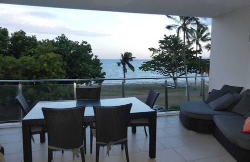 North Ward Apartment | Watermark Luxury Pool | Oceanfront | 2Bed 2Bath Apt