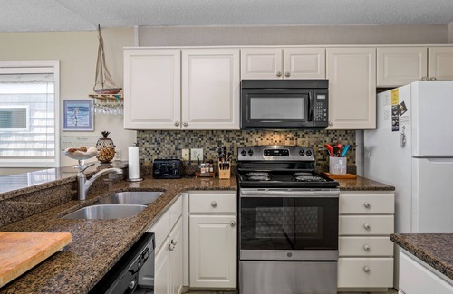 Holden Beach Condo | "Waters Edge 427-B" - Oceanfront Condo w/Community Pool, 2 Bedrooms/2 Bathrooms