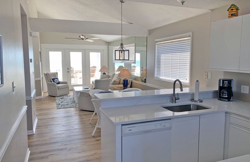 Holden Beach Condo | "Waters Edge 431-B" - Oceanfront Condo w/Community Pool, 2 Bedrooms/2 Bathrooms