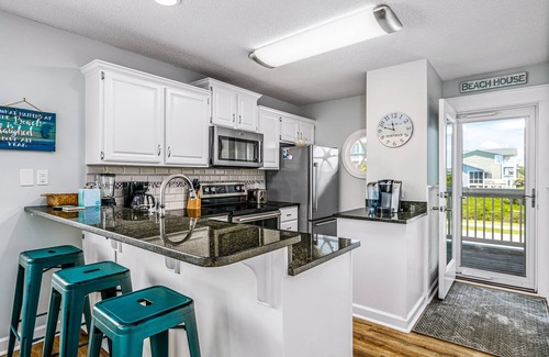 Holden Beach Condo | "Waters Edge 433-D" - Oceanfront Condo w/Community Pool, 2 Bedrooms/2 Bathrooms