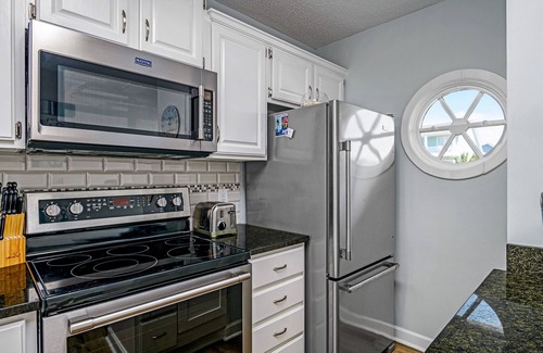 Holden Beach Condo | "Waters Edge 433-D" - Oceanfront Condo w/Community Pool, 2 Bedrooms/2 Bathrooms