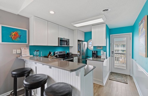 Holden Beach Condo | "Waters Edge 435-B" - Oceanfront Condo w/Community Pool, 2 Bedrooms/2 Bathrooms