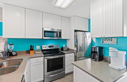 Holden Beach Condo | "Waters Edge 435-B" - Oceanfront Condo w/Community Pool, 2 Bedrooms/2 Bathrooms