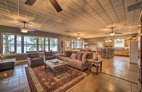 Garfield House | 'Water’s Edge': Home on Shore of Beaver Lake!