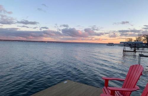 Geneva House | Waters Edge Lakefront with Kayaks Fire Pit and Dock