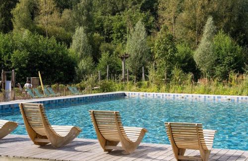 Maubray House | Waterside Elegance Sky Pad