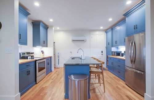 Harrods Creek House | Waterside Views, Ideal Location, Lou/Prospect