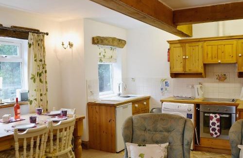 Whitby House | Waterstead Cottage
