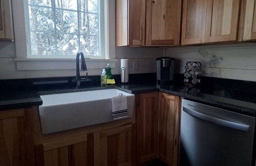 Campton Ski Chalet | Waterville Estates New, Charming Pine Chalet, sleeps 8 includes 2 passes