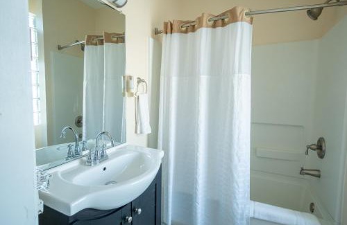 Watkins Glen Hotel | Watkins Motel