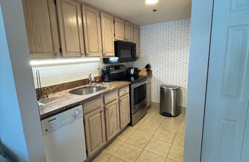 North End Hotel | Watson's Regency Suites