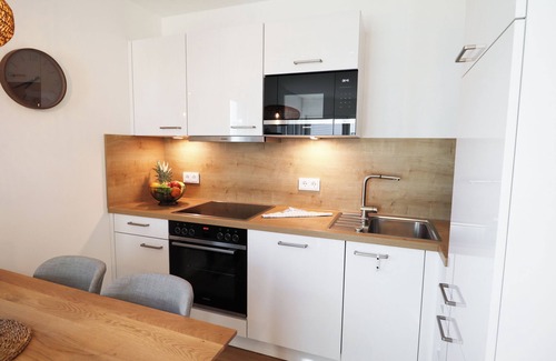 Tossens House | Watt n' Kokolores - peace and quiet behind the dyke. Infrared sauna. Balcony.