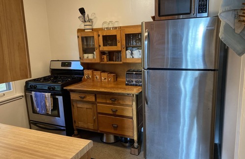 Wautoma Cottage | Wautoma lakefront cottage 3 bd/3 ba, 10 mins from ski hill