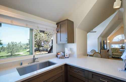 Del Mar Condo | Wave Crest Resort
