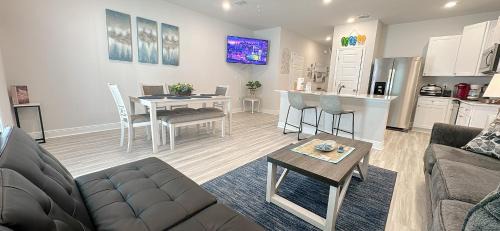 Gulf Breeze Apartment | Wave of Gold , brand new beautiful townhome 3bed room 3 bathroom