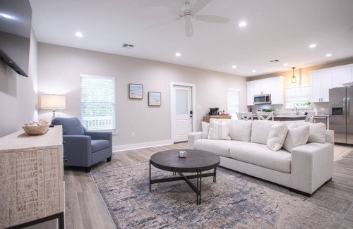 Waveland House | Waveland Beach Cottage B