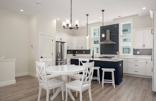 Kill Devil Hills House | Waves: Newly Built Semi-Oceanfront Townhome, Close to Beach!