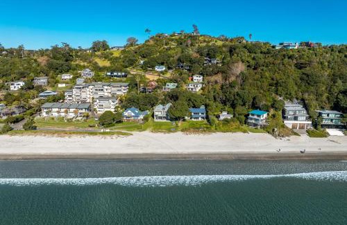 Onetangi House | Wavesong - Stay Waiheke