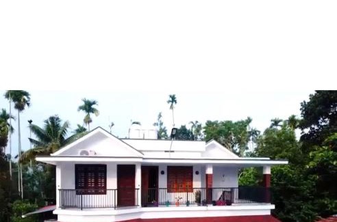 Sulthan Bathery Apartment | Wayanadan Huts Entire First Floor Only