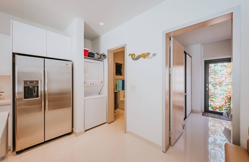 Opal Apartment | Waykiri Unit A-05 Luxurious New Apartment, Noord