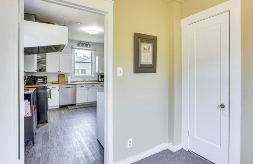 Jackson House | WE ARE CURRENTLY NOT ACCEPTING ANY RESERVATIONS PAST JULY 31