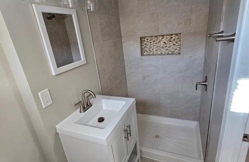 Cameron Village House | We can not accommodate Please do not book it