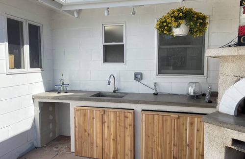 Culloden Shores House | We love well behaved dogs. Walk to everything from this well equipped compound.
