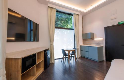 Imperial Hotel | WE MADRID STUDIOS centro
