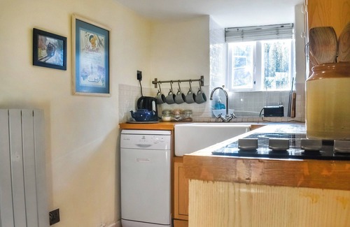 Haworth Cottage | Weavers Cottage is a two bedroom property accommodating up to five guests.