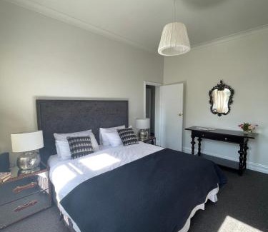Ballarat House | Webster Terrace