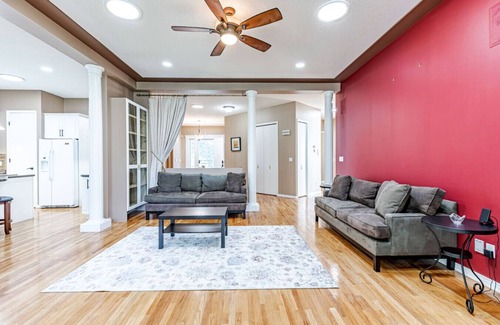 West Edmonton Apartment | Wedgewood House Sarup