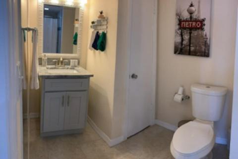 Lake Magdalene Apartment | Weekend Cozy and Peaceful Stay Apt A