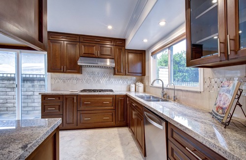 Mission Viejo House | Weekly & Monthly discounted rates, book now!