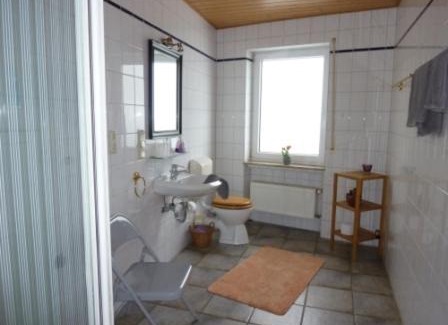 Reil House | Weingut-Brennerei-Gästehaus Emil Dauns