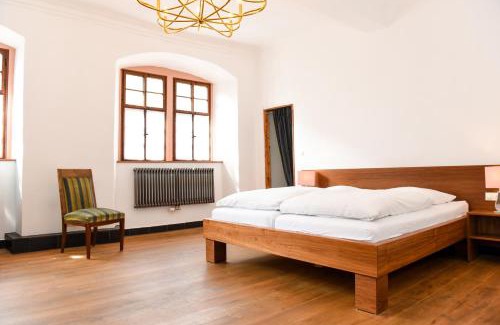 Altstadt Hotel | Weinhotel Koegler
