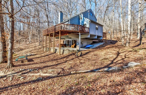 La Follette House | Weir At The Lake Charming 4 Bed/4 Bath House In Deerfield Dock, Deck & Hot Tub