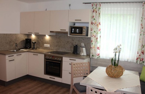 Maurach Apartment | Weissenbach 3 - Apartments Karwendel-Camping