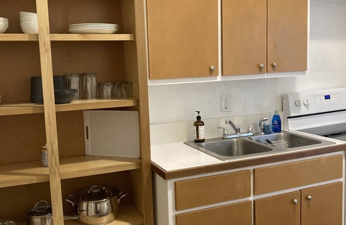 Hot Springs Apartment | WELCOME TO BATHHOUSE ROW! WALK EVERYWHERE!