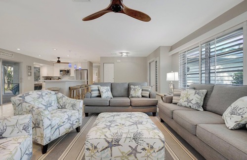 The Dunes House | WELCOME BACK! Fully Remodeled Sanibel Beach House in the Dunes Golf Community