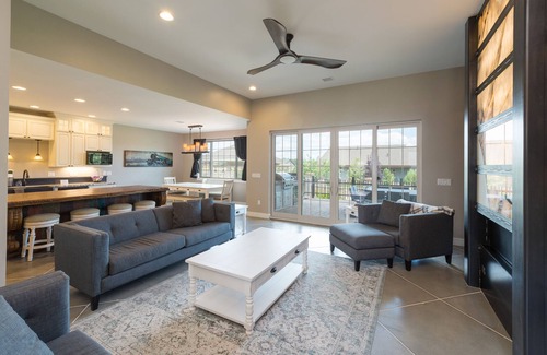 Williams House | Welcome Getaway! 4 bedroom house complete with your own putting green!