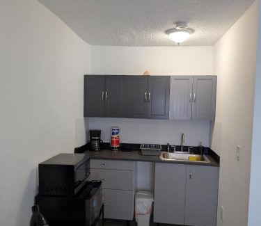 West Little Havana House | Welcome Heart and Reliable Heart Vacation Houses