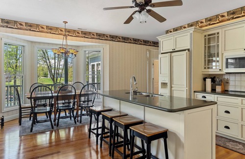 Sparta House | "Welcome Home" to this Cozy 6-bedroom retreat on the beautiful Caney Fork River