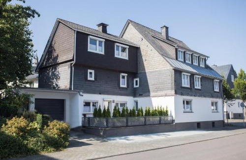 Winterberg House | Welcome in - Vakantiehuis - Ferienhaus K17 voor 18 pers - Winterberg