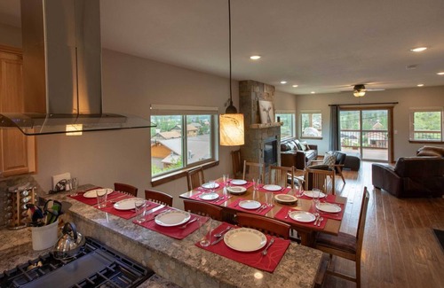 Grand Lake Cabin | Welcome Snowmobilers! 1 Block to Downtown 5BR Sleeps16 Sauna Theater/Game Room
