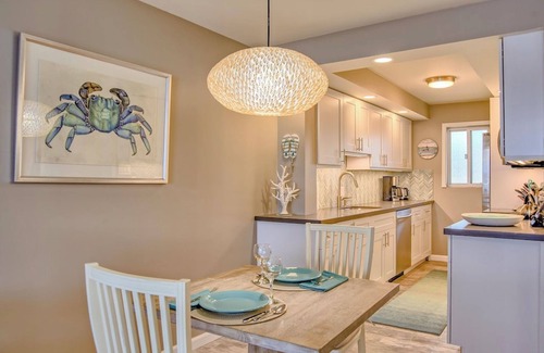 Kihei Condo | Welcome to Azure Bay, luxury oceanfront condo