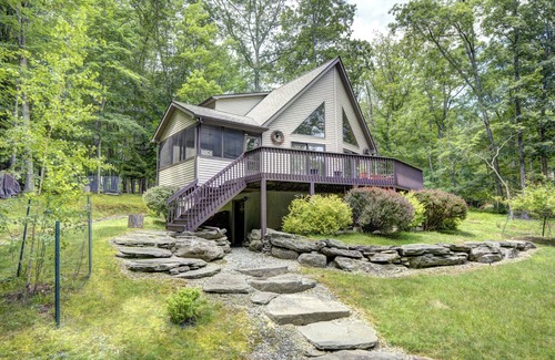 Lackawaxen Ski Chalet | Welcome to beautiful Masthope Mountain Community in the Poconos!