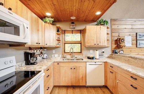 Breckenridge House | Welcome to Breckenridge and Haus Crisler! A beautiful home on Peak 7.