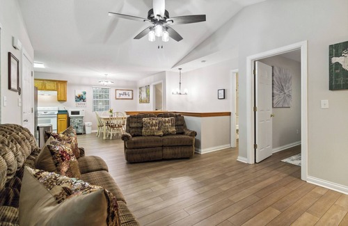 Sloans Valley Cabin | Welcome to “Chalet at Lake Cumberland” – The Adventurer’s Getaway