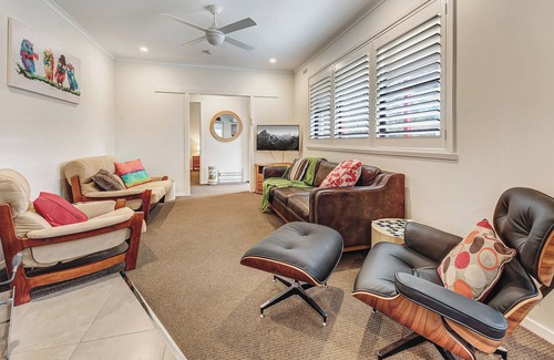 Bright House | Welcome to Clarity on Claret!